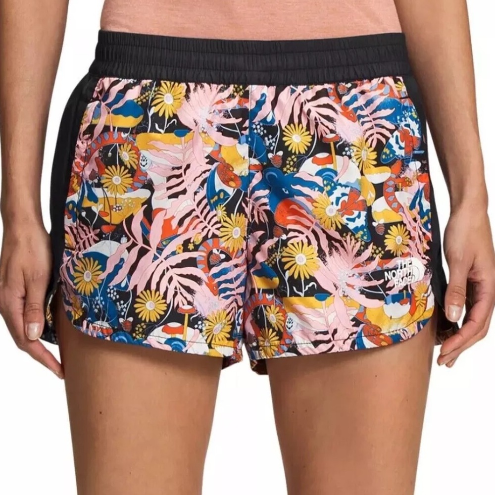 The North Face Womens Shorts small Black Lined Floral Hydranaline